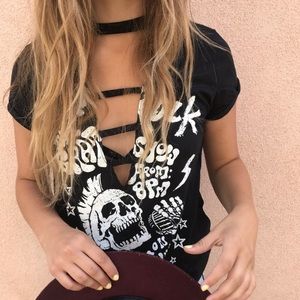 Born to rock cutout tee size small
